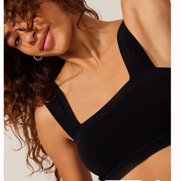 Intimately Free People Set Of Two Black Straight Lines Bralettes Size XS/S New - Picture 4 of 9